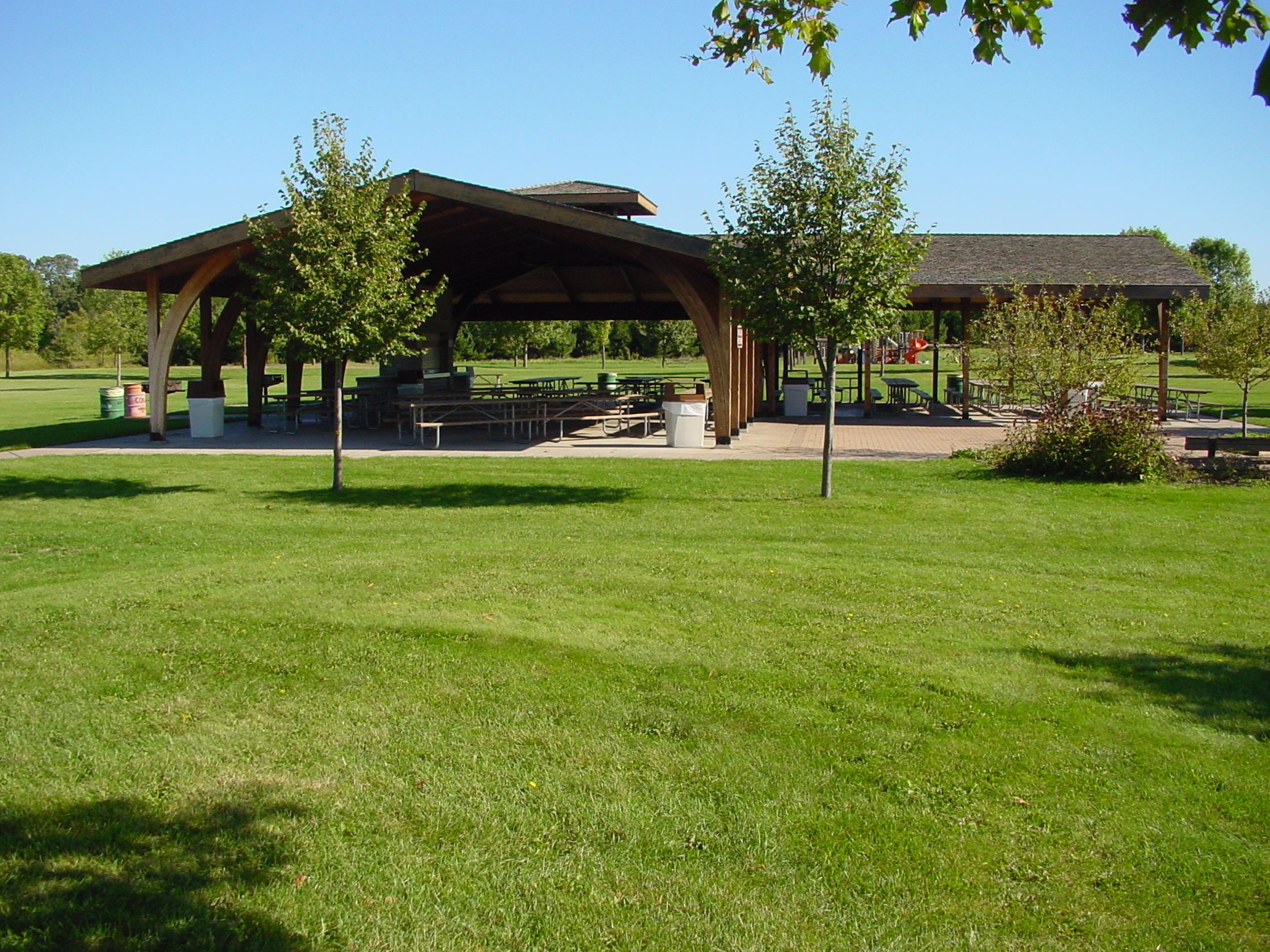 LE North Shelter W.Side